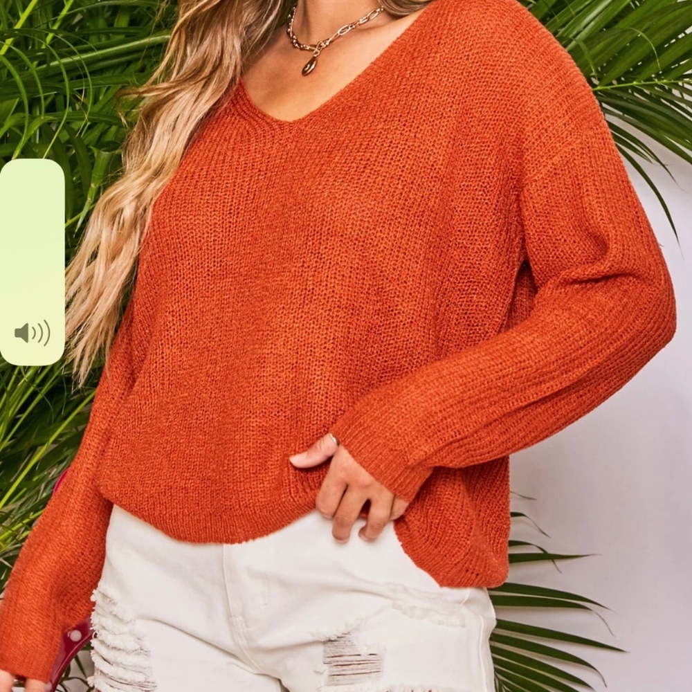 RUST COLORED SWEATER